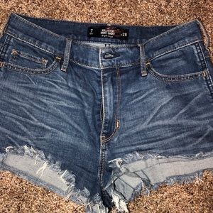 Hollister size 7 short short high rise jean shorts